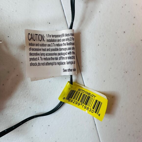 Christmas String Lights 100-Count LED  Indoor Outdoor Use Warm White Green Wire - Picture 9 of 9